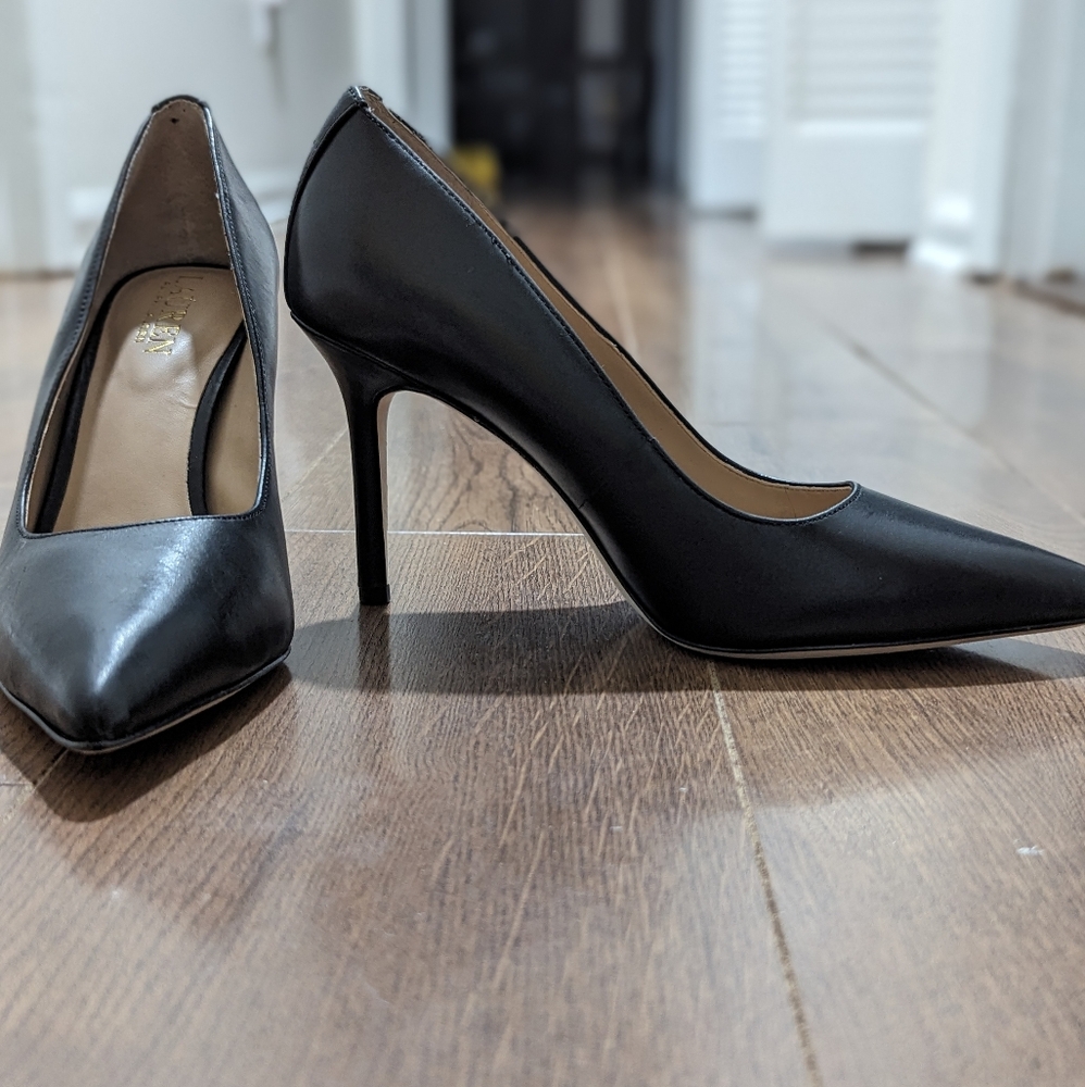 Ralph Lauren Pumps *BRAND NEW*
